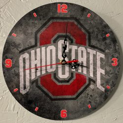Upload Your Own Image Clock - Image 3